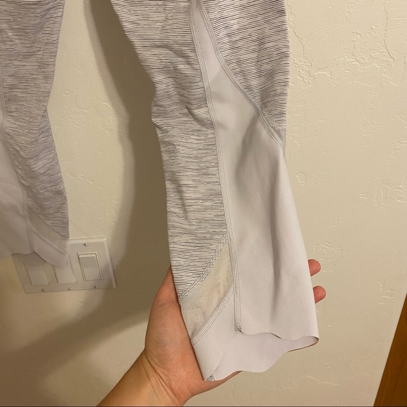 Lululemon Wunder Under Crop II *Roll Down Scallop Luxtreme 24" Nimbus 10 - Picture 4 of 9